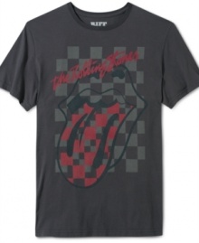 Hey mate! Check yourself in this short sleeve t-shirt by the Rolling Stones. Hey mate! Check yourself in this short sleeve t-shirt by the Rolling Stones.