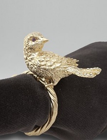 Lavished with CRYSTALLIZED - Swarovski Elements, these napkin rings lend festive quality to the table. Available in goldplated and platinumplated metal. Set of 4 Gift boxed Imported Lavished with CRYSTALLIZED - Swarovski Elements, these napkin rings lend festive quality to the table. Available in goldplated and platinumplated metal. Set of 4 Gift boxed Imported