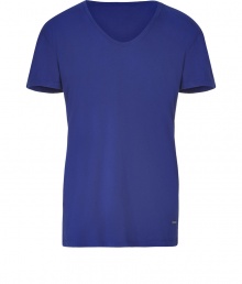 Stylish t-shirt in fine, pure royal blue cotton - Soft yet ultra-durable material - Wide v-neck and short sleeves - Relaxed silhouette is long and lean - A versatile basic ideal for layering or wearing solo - Wear beneath a pullover or blazer and pair with chinos, jeans, Bermudas or linen trousers Stylish t-shirt in fine, pure royal blue cotton - Soft yet ultra-durable material - Wide v-neck and short sleeves - Relaxed silhouette is long and lean - A versatile basic ideal for layering or wearing solo - Wear beneath a pullover or blazer and pair with chinos, jeans, Bermudas or linen trousers