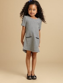 A dress reminiscent of French sailor style, with chic stripes, bold welt pockets and snap shoulders.ScoopneckSnap closure at shouldersShort puffed sleevesFront welt pocketsCurved hemCottonMachine washImported A dress reminiscent of French sailor style, with chic stripes, bold welt pockets and snap shoulders.ScoopneckSnap closure at shouldersShort puffed sleevesFront welt pocketsCurved hemCottonMachine washImported