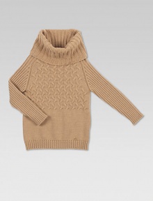 A textured knit crafted in extra-fine merino wool in a classic turtleneck silhouette with interlocking G detail.Oversized turtleneckLong sleevesPullover styleWoolDry cleanMade in Italy A textured knit crafted in extra-fine merino wool in a classic turtleneck silhouette with interlocking G detail.Oversized turtleneckLong sleevesPullover styleWoolDry cleanMade in Italy