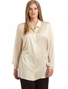 THE LOOKShirt collarConcealed front button closure Long roll tab sleeves Bust dartsGathered back waist detailTHE FITAbout 32 from shoulder to hemTHE MATERIAL95% silk/5% elastaneCARE & ORIGINDry cleanMade in Italy