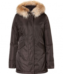 Detailed with a soft surface sheen and luxe raccoon fur trim, Woolrichs Arctic down parka is a must for contemporary cool weather looks - Hood with raccoon fur trim, long sleeves, fitted ribbed knit cuffs, hidden two-way front zip, button placket with snaps at hemline, buttoned front flap pockets - Contemporary fit, slight A-line silhouette - A versatile, classic coat perfect for both city streets and country slopes