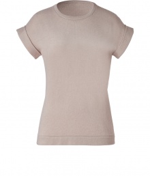 From casual weekends to lady-chic work looks, Brunello Cucinellis cashmere pullover guarantees an exquisitely luxurious finish to your look - Rounded neckline, short cuffed sleeves - Loosely fitted straight silhouette - Wear with jeans and flats, or dress up with sharply pleated skirts and sleek statement pumps