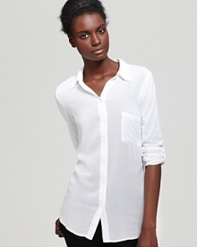 A clean-cut button down is an office essential for fall and this soft rendition from Splendid is the season's must have. A clean-cut button down is an office essential for fall and this soft rendition from Splendid is the season's must have.