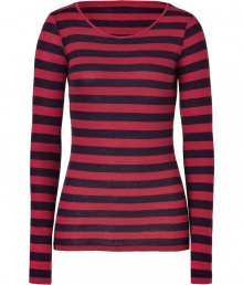 An essential basic in super soft cotton-cashmere, Majestics striped tee is a must for your layered looks - Rounded neckline, long sleeves - Classic slim fit - Pair with favorite skinnies and chunky biker boots An essential basic in super soft cotton-cashmere, Majestics striped tee is a must for your layered looks - Rounded neckline, long sleeves - Classic slim fit - Pair with favorite skinnies and chunky biker boots