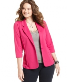 Lend structure to any look with ING's single-button plus size jacket-- it's perfect for work and beyond!