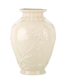 Lenox combines ivory porcelain sculpted with graceful blooms, elegant fluting and touches of gold in the classically styled Floral Melody vase. Qualifies for Rebate