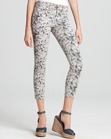 J Brand Jeans - Mini Floral Print Twill Leggings Jeans J Brand Jeans - Mini Floral Print Twill Leggings Jeans