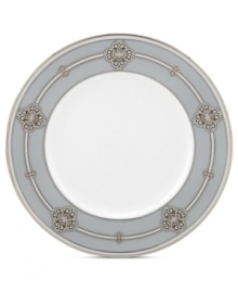 Lenox revives a classic pattern in the Ashcroft accent plate. Intricate medallions, traditional beading and sumptuous platinum bring the best of the old-world design to today's formal tables. Lenox revives a classic pattern in the Ashcroft accent plate. Intricate medallions, traditional beading and sumptuous platinum bring the best of the old-world design to today's formal tables.