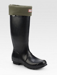 Made from warm micro fleece, these socks will keep your feet cozy and also provide a snug fit in your boots. Not only a practical solution but a great boot accessory or gift for those with Hunter boots. Fold-over style fits all Hunter boots Polyester Machine wash Imported 