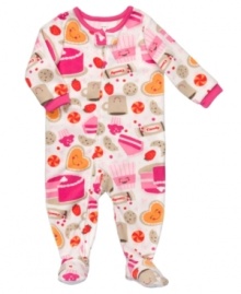 Send your lil' cutie off to bed in this snuggly sleeper from Carter's. Send your lil' cutie off to bed in this snuggly sleeper from Carter's.