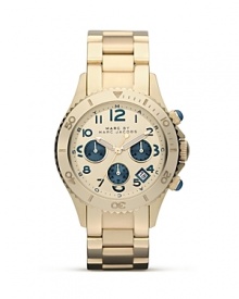 Rock MARC BY MARC JACOBS' style around the clock. This bold, plated metal watch flaunts an opulent look with chronograph movement, three-eye dial, and classic link bracelet.