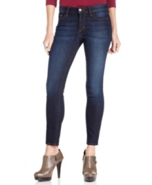 In a classic dark wash, these Else Jeans skinny jeans are a perfect fall staple -- pair them with all your fave tops! In a classic dark wash, these Else Jeans skinny jeans are a perfect fall staple -- pair them with all your fave tops!