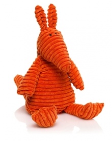 With his cute carrot-shaped snout and little bunny ears, this huggable aardvark will be your baby's new BFF. With his cute carrot-shaped snout and little bunny ears, this huggable aardvark will be your baby's new BFF.