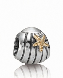 Keep beachy memories alive with PANDORA's beautiful seashell charm in sterling silver and 14K gold.