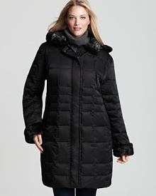 A faux fur trim lends on-trend style to this hooded puffer coat from Portrait. A faux fur trim lends on-trend style to this hooded puffer coat from Portrait.