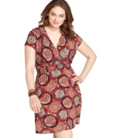 Have all eyes on you this season with American Rag's short sleeve plus size dress, showcasing a striking print.