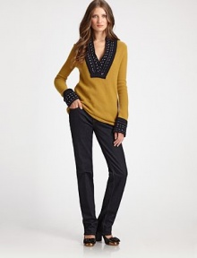 Putting on the knits has never looked so good thanks to a contrasting neckline and cuffs.V-neckLong sleevesBody: cashmere; Neck and cuff: woolDry cleanImported Model shown is 5'9 (175cm) wearing US size Small. Putting on the knits has never looked so good thanks to a contrasting neckline and cuffs.V-neckLong sleevesBody: cashmere; Neck and cuff: woolDry cleanImported Model shown is 5'9 (175cm) wearing US size Small.