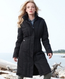 Vertically seamed quilting gives Calvin Klein's knee-length puffer coat a lengthening effect. The down-blend fill gives you heavyweight-level warmth!