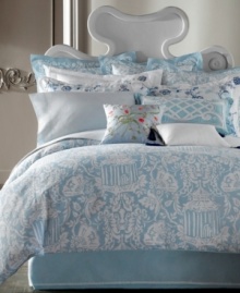 Chinoiserie with a modern appeal, the La Dauphine duvet cover from Court of Versailles boasts a print of perfume bottles, fans and birdcages in a harmonious palette of blue and white. Chinoiserie with a modern appeal, the La Dauphine duvet cover from Court of Versailles boasts a print of perfume bottles, fans and birdcages in a harmonious palette of blue and white.