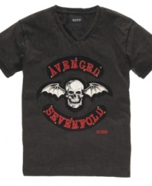 Rock out your style to the tune of Avenged Sevenfold with this T shirt from RIFF.