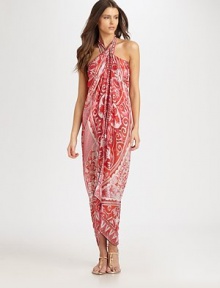 A luxurious silk design that offers style versatility and features a gorgeous print. In short, it's the perfect coverup. SilkHand washImported A luxurious silk design that offers style versatility and features a gorgeous print. In short, it's the perfect coverup. SilkHand washImported