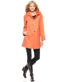Clean lines and simple styling make this London Fog raincoat an easy go-to for spring's damp days! Clean lines and simple styling make this London Fog raincoat an easy go-to for spring's damp days!