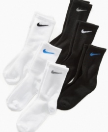 Perfect for the big event, these Nike socks keep his feet comfortable and dry, even when the game heats up. Perfect for the big event, these Nike socks keep his feet comfortable and dry, even when the game heats up.