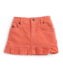 THE LOOKNarrow waistband with hook-and-eye closure and belt loopsFront zipperFive-pocket styleElastic back waistbandRuffle hemAttached knit under shortsTHE MATERIALShell: 98% cotton/2% spandexShorts: 92% cotton/8% spandexCARE & ORIGINMachine washImported THE LOOKNarrow waistband with hook-and-eye closure and belt loopsFront zipperFive-pocket styleElastic back waistbandRuffle hemAttached knit under shortsTHE MATERIALShell: 98% cotton/2% spandexShorts: 92% cotton/8% spandexCARE & ORIGINMachine washImported