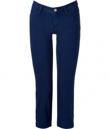 A flattering figure-hugging fit and an on-trend silhouette make these capri jeans from D&G Dolce & Gabbana a must-have for the new season - Five-pocket styling, logo detailed back pocket, cuffed hem - Wear with a boho-inspired blouse, a loose knit cardigan, and platform sandals A flattering figure-hugging fit and an on-trend silhouette make these capri jeans from D&G Dolce & Gabbana a must-have for the new season - Five-pocket styling, logo detailed back pocket, cuffed hem - Wear with a boho-inspired blouse, a loose knit cardigan, and platform sandals