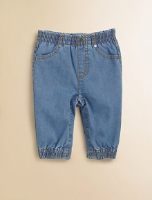 The perfect pair for the playful baby, with an elastic waist and a hint of stretch.Elastic waistband with button detailSlash front pocketsBack patch pocketsSnap legs with elastic cuffs98% cotton/2% elastaneMachine washImported The perfect pair for the playful baby, with an elastic waist and a hint of stretch.Elastic waistband with button detailSlash front pocketsBack patch pocketsSnap legs with elastic cuffs98% cotton/2% elastaneMachine washImported