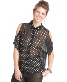 Score a spot-on look with ING's cold-shoulder plus size top, finished by a polka-dot print