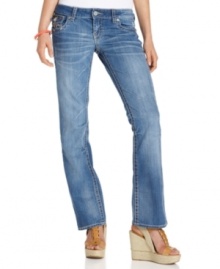 A bootcut silhouette in a weathered, faded wash makes these Kut from the Kloth jeans instant classics for your weekend wardrobe. A bootcut silhouette in a weathered, faded wash makes these Kut from the Kloth jeans instant classics for your weekend wardrobe.