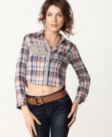In a street-smart cropped style, this Free People plaid shirt goes from country-cool to city-chic! In a street-smart cropped style, this Free People plaid shirt goes from country-cool to city-chic!