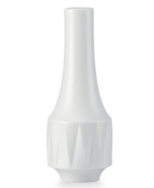 A cut above. The Castle Peak bud vase presents an ultra-modern take on kate spade new york's signature bow motif, featuring bold faceted accents in white porcelain. A cut above. The Castle Peak bud vase presents an ultra-modern take on kate spade new york's signature bow motif, featuring bold faceted accents in white porcelain.