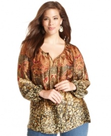 Snag sophisticated bohemian style with Jones New York Signature's plus size peasant top, highlighted by a spirited print.