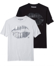 Leave your mark on the world with this foiled graphic tee from Sean John. Leave your mark on the world with this foiled graphic tee from Sean John.