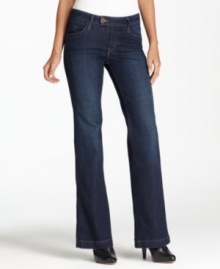 Levi's adds a stylish twist to these petite trouser-flare jeans with a tab closure at the waist and a wide hem at the ankle. Levi's adds a stylish twist to these petite trouser-flare jeans with a tab closure at the waist and a wide hem at the ankle.