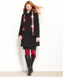 Stay stylish no matter the weather with London Fog's petite walker coat. A removable coordinating plaid scarf completes the look. Stay stylish no matter the weather with London Fog's petite walker coat. A removable coordinating plaid scarf completes the look.