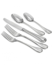 Cloak your table in elegant tradition with this fine stamped pattern from Monique Lhuillier. The Étoile collection features graceful teardrop-shaped handles with an exquisite raised border on lustrous 18/10 stainless steel. Includes a gravy ladle, pierced tablespoon and pie server. Cloak your table in elegant tradition with this fine stamped pattern from Monique Lhuillier. The Étoile collection features graceful teardrop-shaped handles with an exquisite raised border on lustrous 18/10 stainless steel. Includes a gravy ladle, pierced tablespoon and pie server.