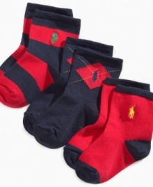 A rugby-inspired look makes this three pack of socks from Ralph Lauren fantastic feet additions. A rugby-inspired look makes this three pack of socks from Ralph Lauren fantastic feet additions.