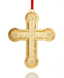 The intricately detailed, gold-plated Elegant Cross ornament by ChemArt radiates with all the warmth and beauty of the Christmas holiday season. The intricately detailed, gold-plated Elegant Cross ornament by ChemArt radiates with all the warmth and beauty of the Christmas holiday season.