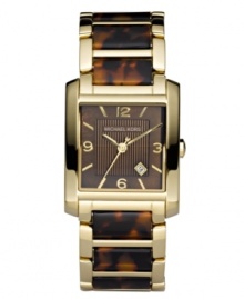 Gorgeous from every angle: a preppy and chic watch by Michael Kors.