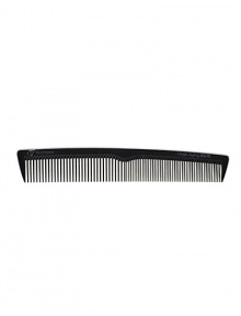 T3 Anti-Static Carbon ionic combs are professional quality, forged from Tourmaline and Carbon and as a result they will resist the heat of modern high-temperature styling tools. Long body with well-spaced teeth distributes hair through plates, perfect to use together with a flatiron -- the professional's secret for an extra straight and sleek finish. 2 X 8 T3 Anti-Static Carbon ionic combs are professional quality, forged from Tourmaline and Carbon and as a result they will resist the heat of modern high-temperature styling tools. Long body with well-spaced teeth distributes hair through plates, perfect to use together with a flatiron -- the professional's secret for an extra straight and sleek finish. 2 X 8