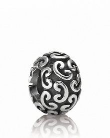 Funky lines on sterling silver make for an eye-catching PANDORA charm.