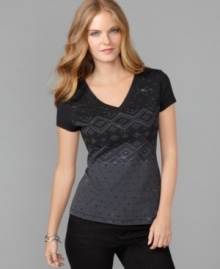 Fair Isle knit gets updated in a graphic print from Tommy Hilfiger. Stud and metallic accents make this chic tee really shine! Fair Isle knit gets updated in a graphic print from Tommy Hilfiger. Stud and metallic accents make this chic tee really shine!