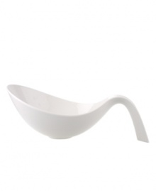 In one fluid motion this collection of salad bowls forms a conversation piece for your tabletop. The organic shape and modern design lend your decor a touch of chic style. In one fluid motion this collection of salad bowls forms a conversation piece for your tabletop. The organic shape and modern design lend your decor a touch of chic style.