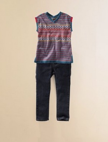 An ethnic print pima cotton sleeveless knit sweater adds a fun vibe to any look. Ribbed V-neck Sleeveless Pullover style Vented hem Pima cotton Machine wash Imported An ethnic print pima cotton sleeveless knit sweater adds a fun vibe to any look. Ribbed V-neck Sleeveless Pullover style Vented hem Pima cotton Machine wash Imported