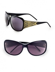 A glossy, glamourous resin design with a Swarvoski crystal accented logo temple. Available in shiny black with smoke lens. Swarvoski crystal accented logo temples100% UV protectionMade in Italy A glossy, glamourous resin design with a Swarvoski crystal accented logo temple. Available in shiny black with smoke lens. Swarvoski crystal accented logo temples100% UV protectionMade in Italy